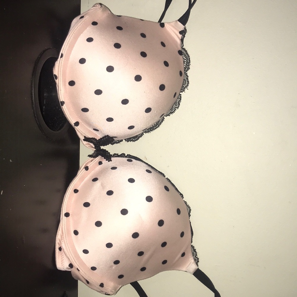 Victoria’s Secret very sexy push up bra